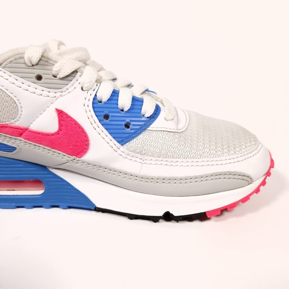 Nike Air Max 90 White/Hot Coral-Blue Crystal Womens Size 7 DA8856 100 Good Con - Picture 14 of 15